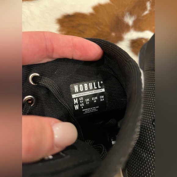 SOLD!!!! No Bull training shoes - Picture 4 of 6
